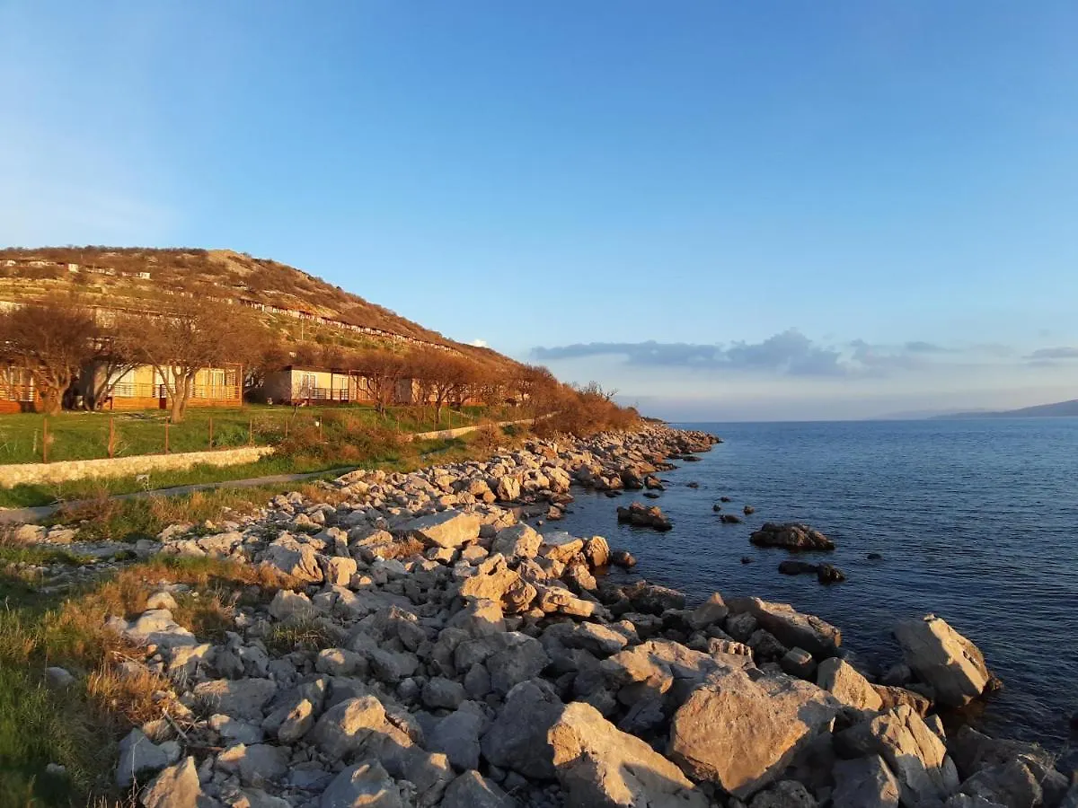 Mobile Home Apartment Camp Кленовица